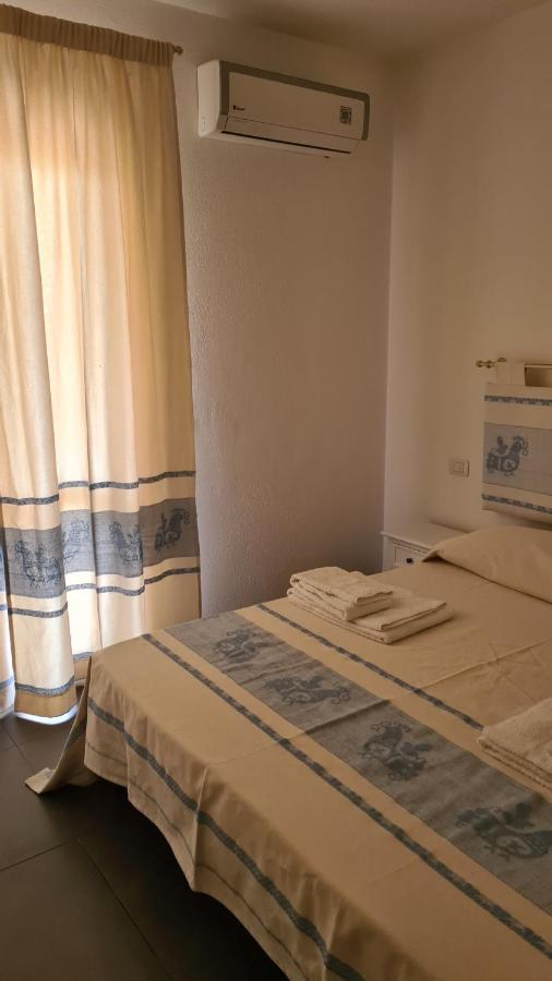 אולביה Red & Blue Rooms מראה חיצוני תמונה